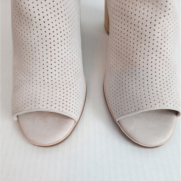 Cole Haan Suede Open Toe Booties Slip-On Taupe Perforated New - Picture 8 of 14